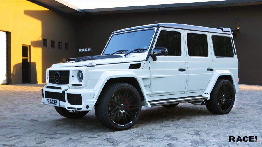  Mercedes-AMG G63 Wide Star by Brabus and RACE! 2017 года  (фото 12 из 14)